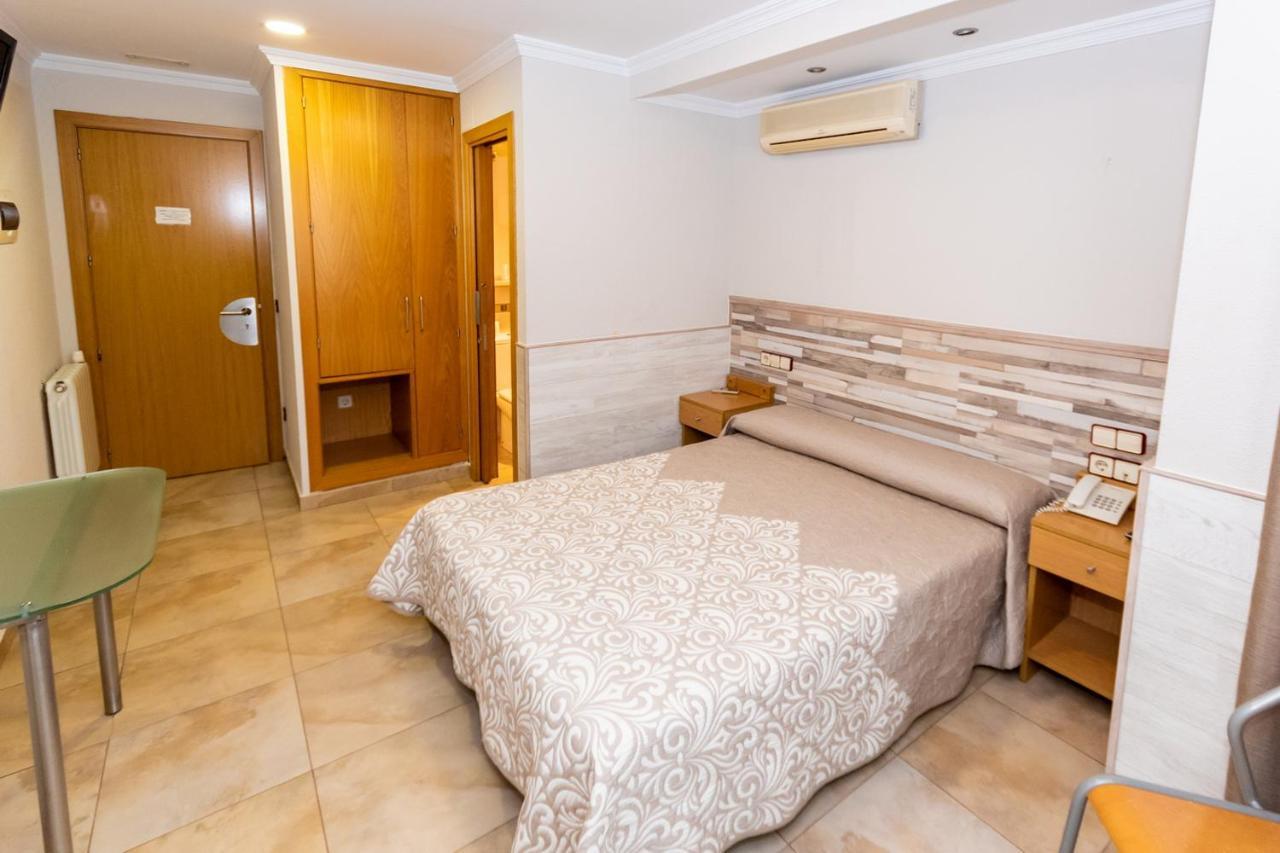 Hostal Viky Madri Exterior foto