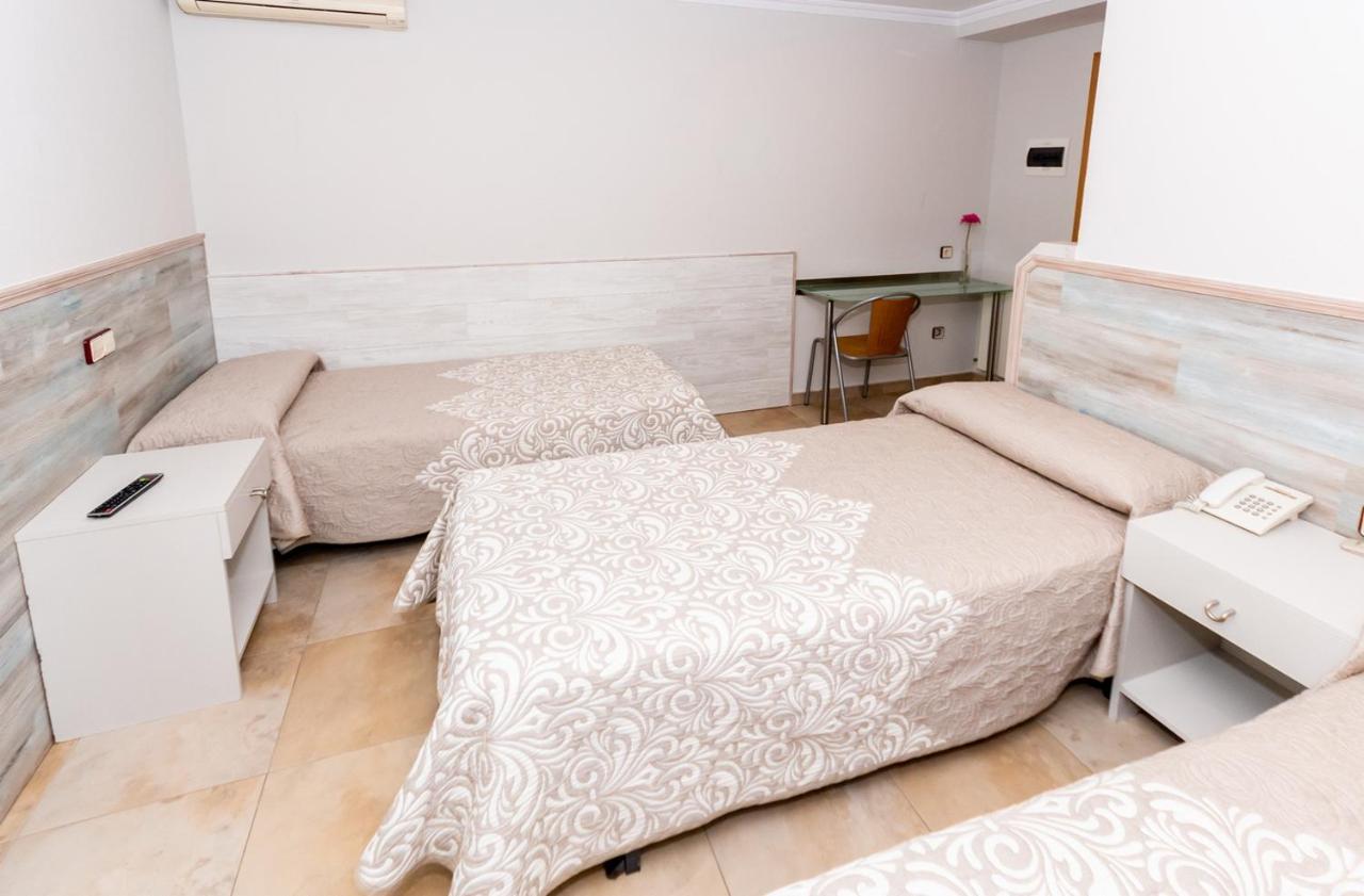 Hostal Viky Madri Exterior foto